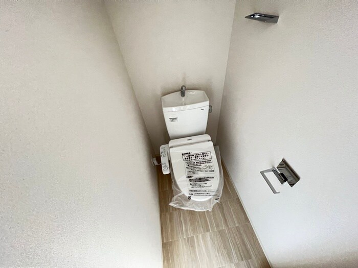 物件内観写真14　(トイレ)