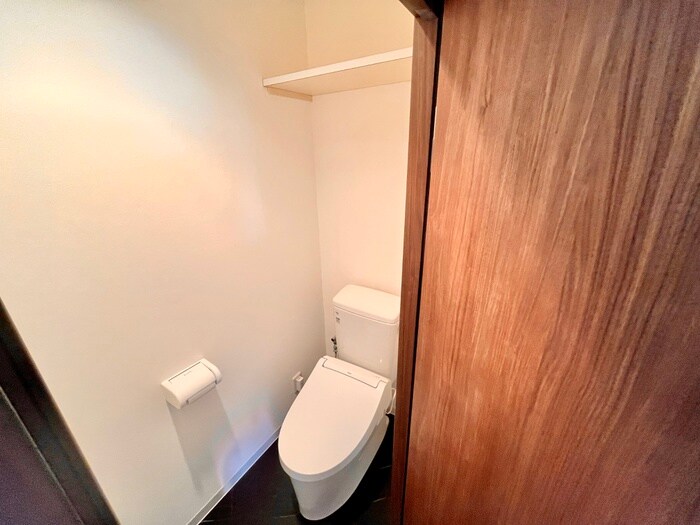 物件内観写真11　(トイレ)