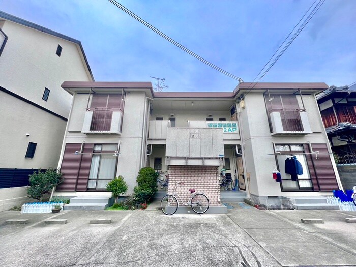 物件外観写真2　(外観写真)