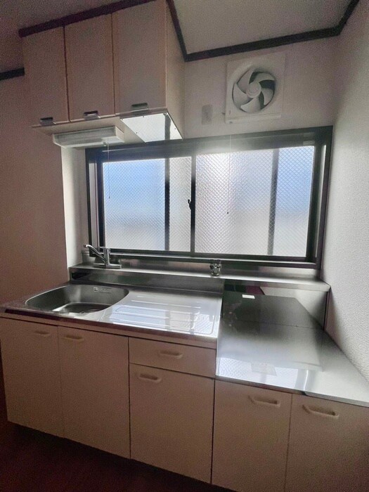 物件内観写真8　(キッチン)