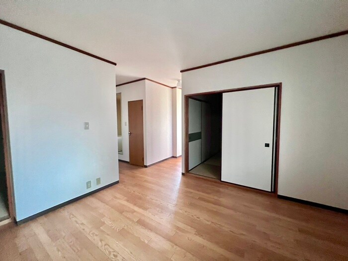 物件内観写真18　(居室)