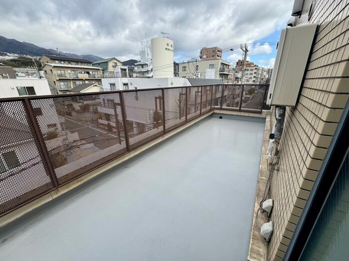 物件内観写真16　(ベランダ・バルコニー)