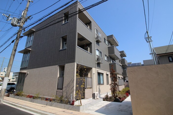 物件外観写真6　(外観写真)