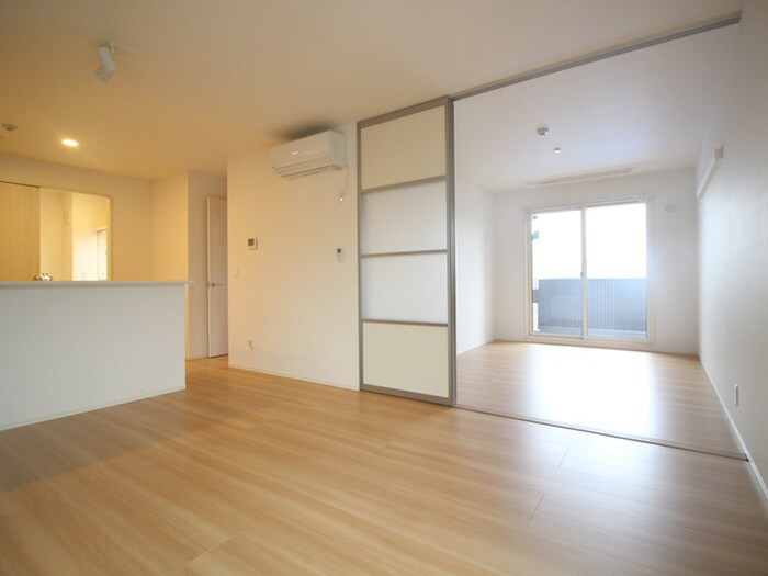 物件内観写真12　(居室)