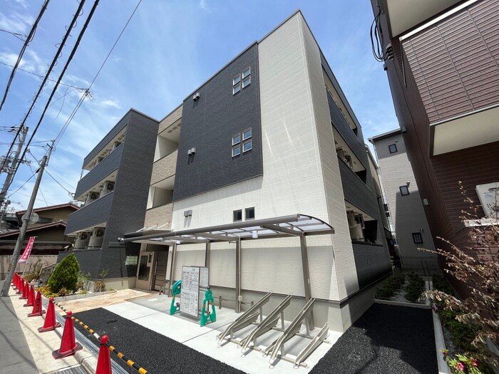 物件外観写真1　(外観写真)