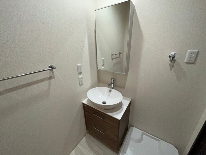 物件内観写真11　(洗面)