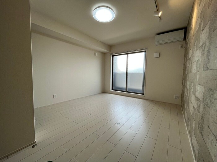 物件内観写真19　(居室)