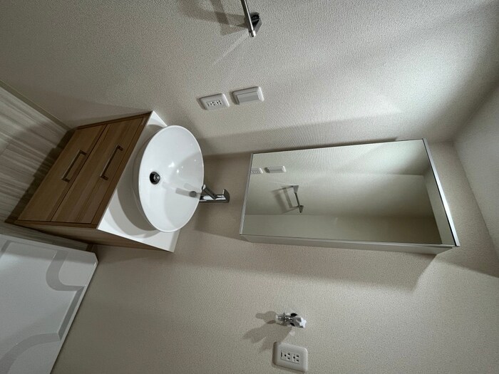 物件内観写真11　(洗面)