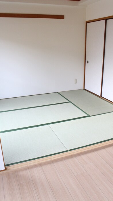 物件内観写真11　(居室)