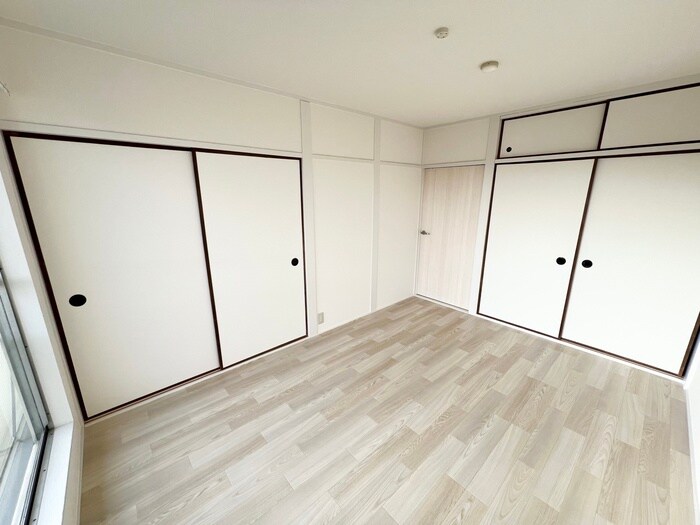 物件内観写真10　(居室)