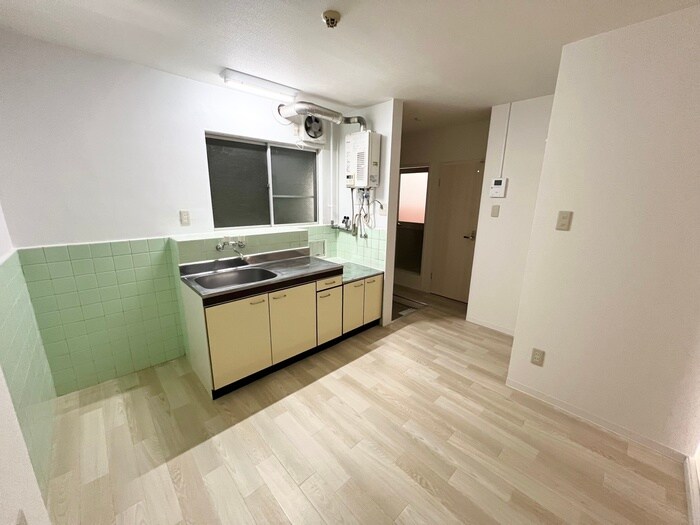 物件内観写真13　(居室)