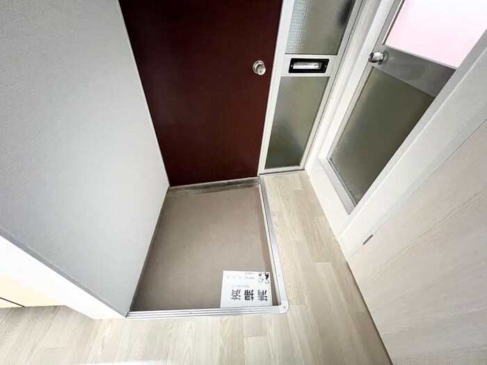 物件内観写真20　(玄関)