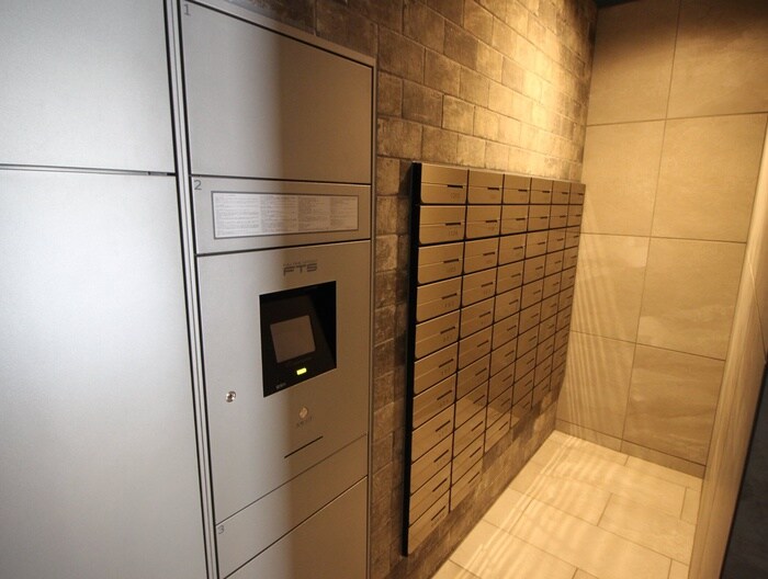 物件外観写真6　(建物設備)