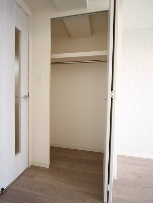 物件内観写真17　(収納)