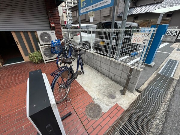 駐輪場