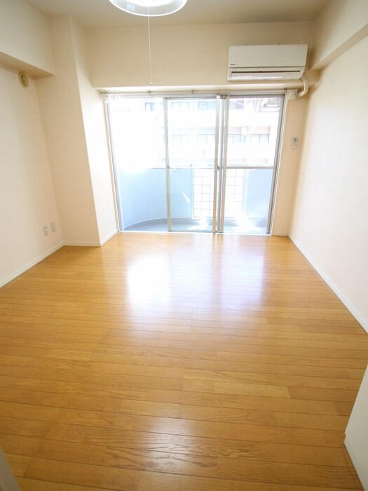 物件内観写真13　(居室)