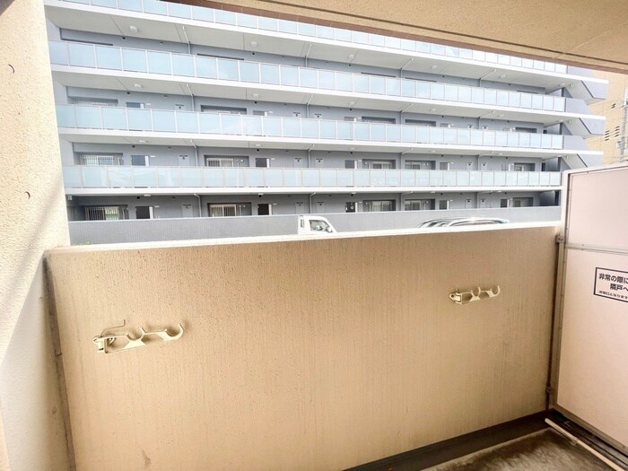 物件内観写真19　(室内からの展望)