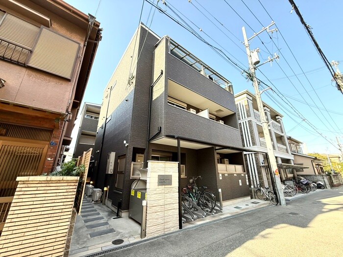 物件外観写真1　(外観写真)