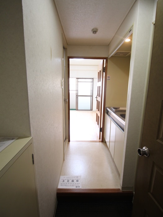 物件内観写真21　(廊下)