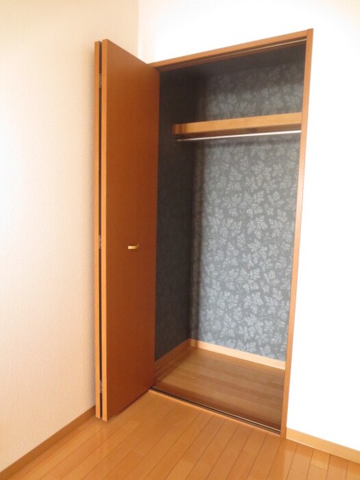 物件内観写真7　(収納)