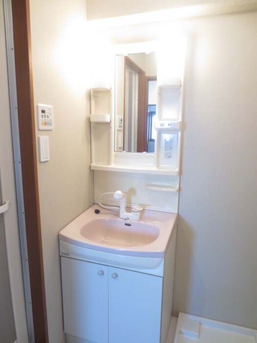 物件内観写真10　(洗面)