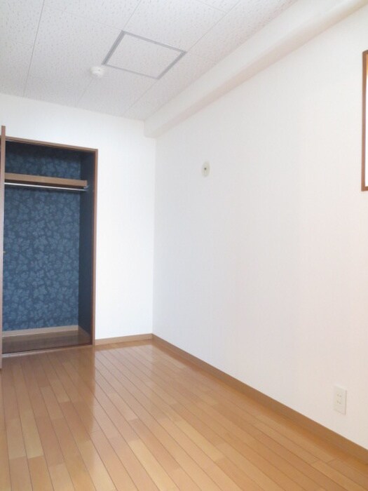 物件内観写真12　(居室)