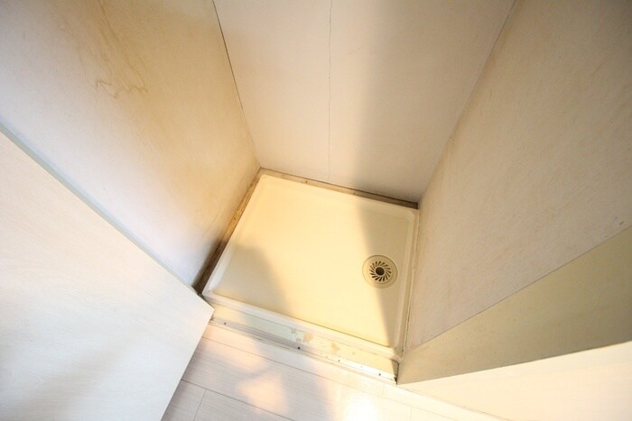 物件内観写真15　(洗濯機置場)