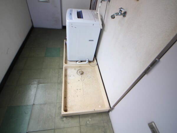 洗濯機置場