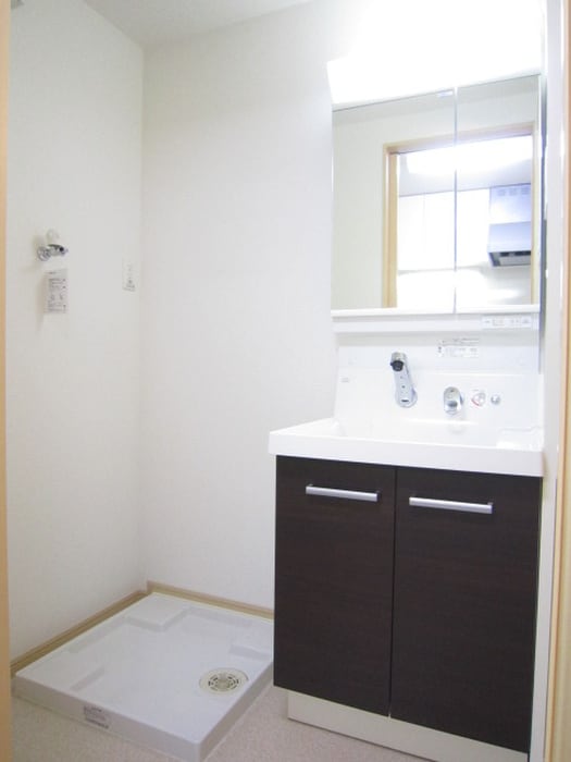 物件内観写真10　(洗面)