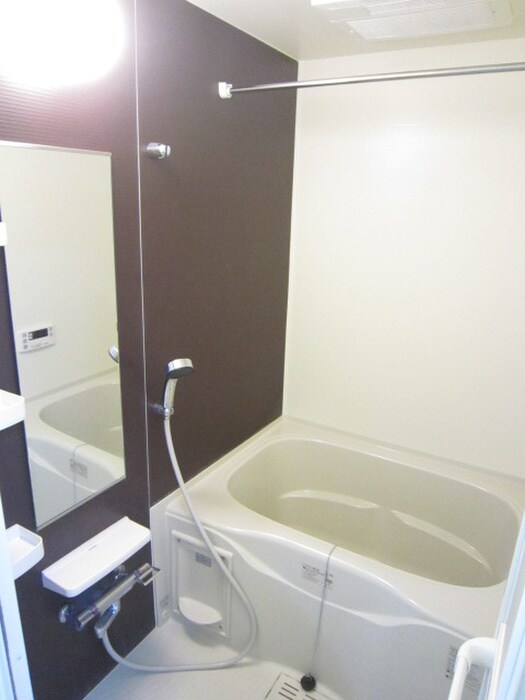 物件内観写真12　(バス／シャワールーム等)
