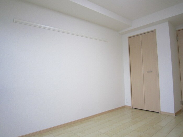 物件内観写真15　(居室)