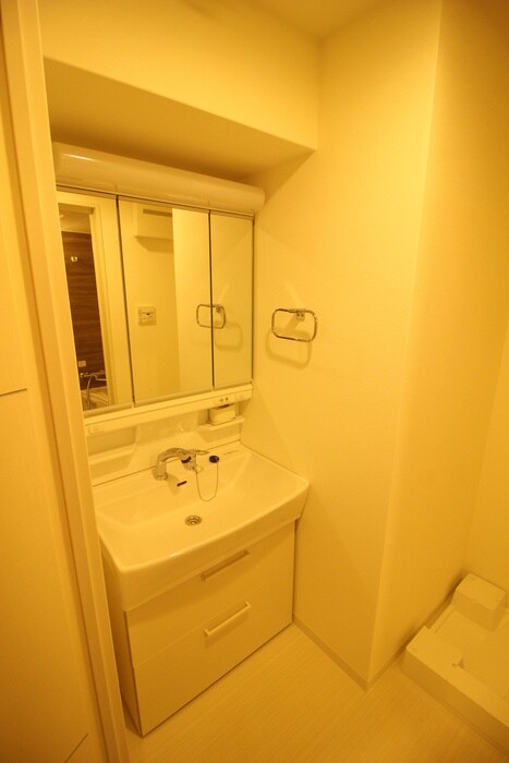 物件内観写真12　(洗面)