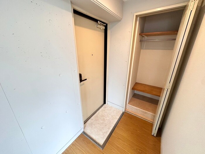 物件内観写真11　(収納)