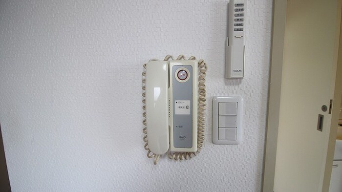 物件内観写真16　(内観写真)