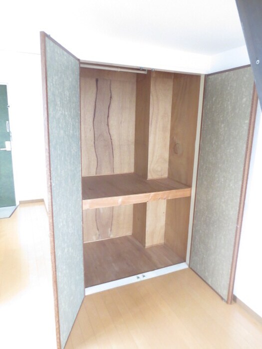 物件内観写真10　(収納)