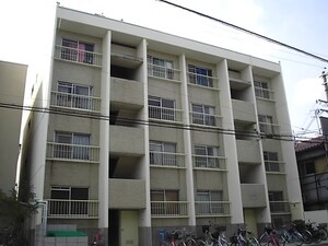 大豆塚マンション外観写真
