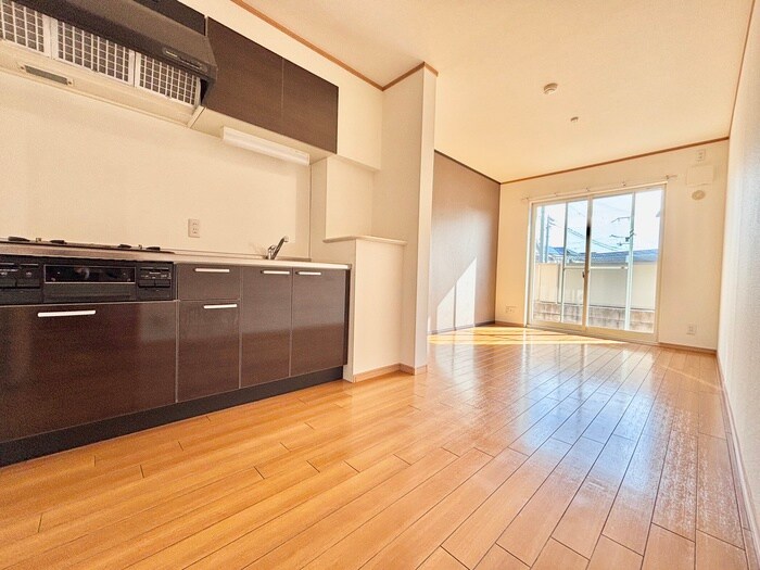 物件内観写真4　(居室)