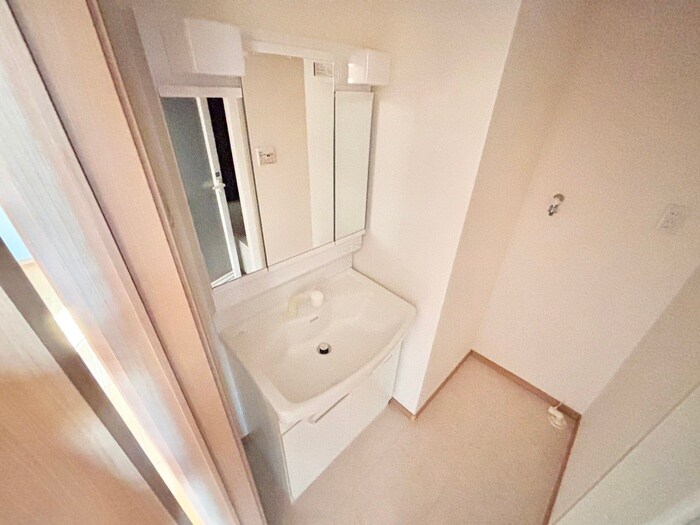 物件内観写真10　(洗面)