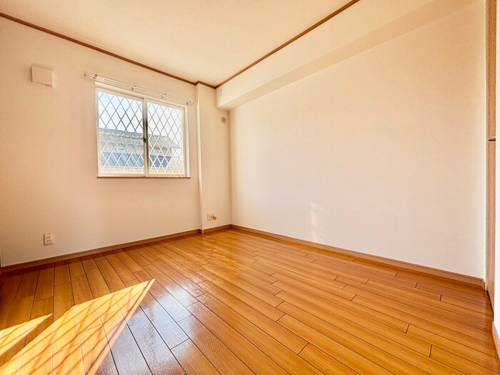 物件内観写真19　(居室)