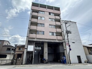 ＢＡＣＣＨＵＳ　ＳＡＫＡＥ外観写真