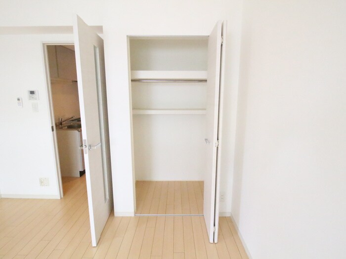 物件内観写真13　(収納)