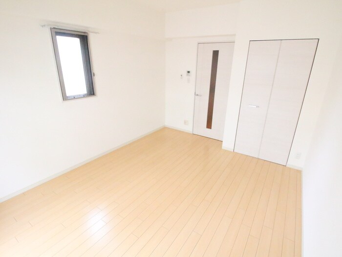 物件内観写真19　(居室)