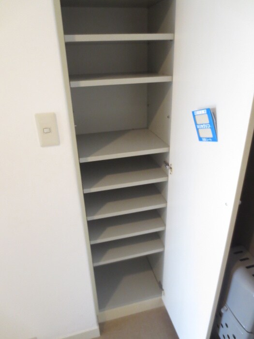 物件内観写真16　(靴箱)