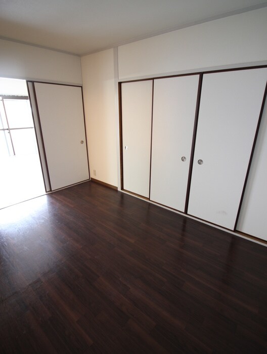 物件内観写真18　(居室)