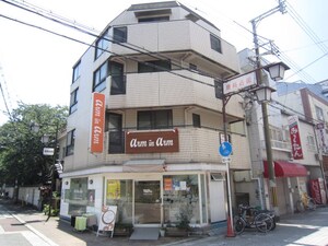 桑田ビル外観写真