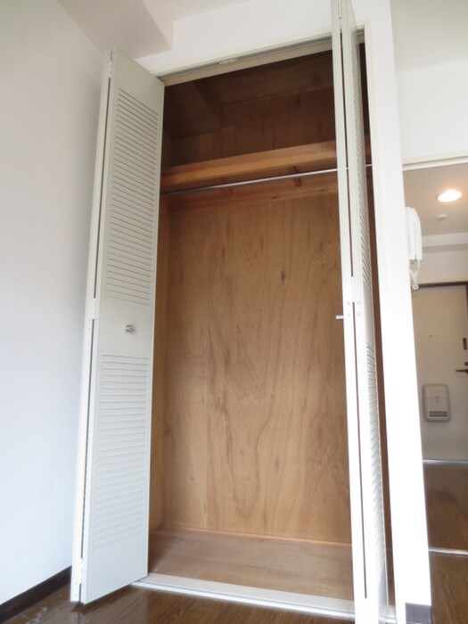 物件内観写真13　(収納)