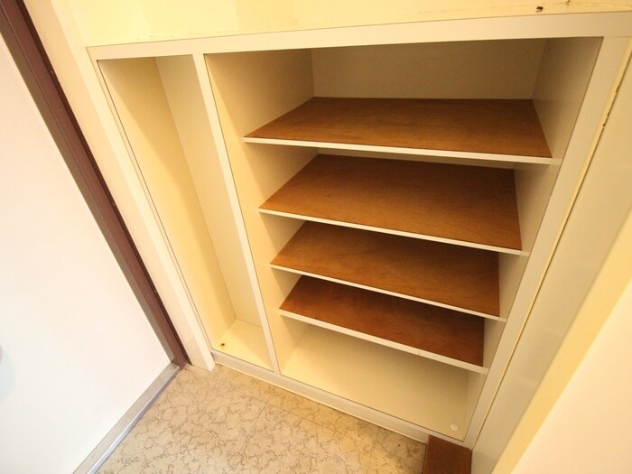 物件内観写真17　(靴箱)