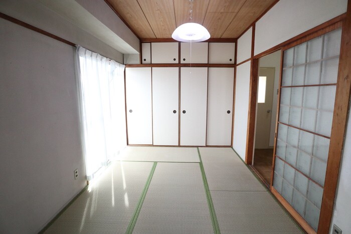 物件内観写真9　(居室)