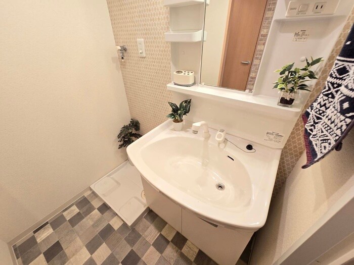 物件内観写真13　(洗面)