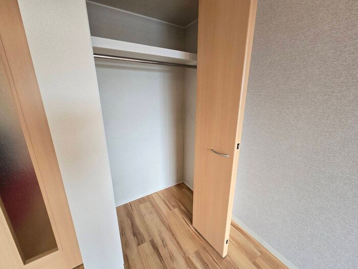 物件内観写真17　(収納)